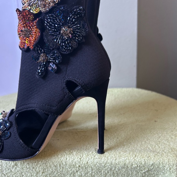 New Zara Black Embellished Sock Ankle Boots Sz 37 - Picture 2 of 13